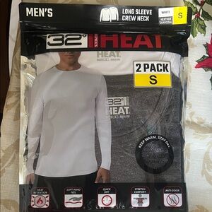 32 Degrees Men's Heat Long Sleeve Crew Neck 2 Pack - White and Charcoal NWT